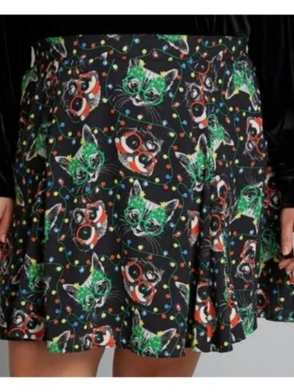 Modcloth Stay Sassy Holiday Kitties Skirt Medium Women's New Festive Novelty